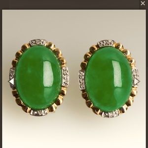 Green Jade w/ .16ctw Diamonds 14k Yellow Gold